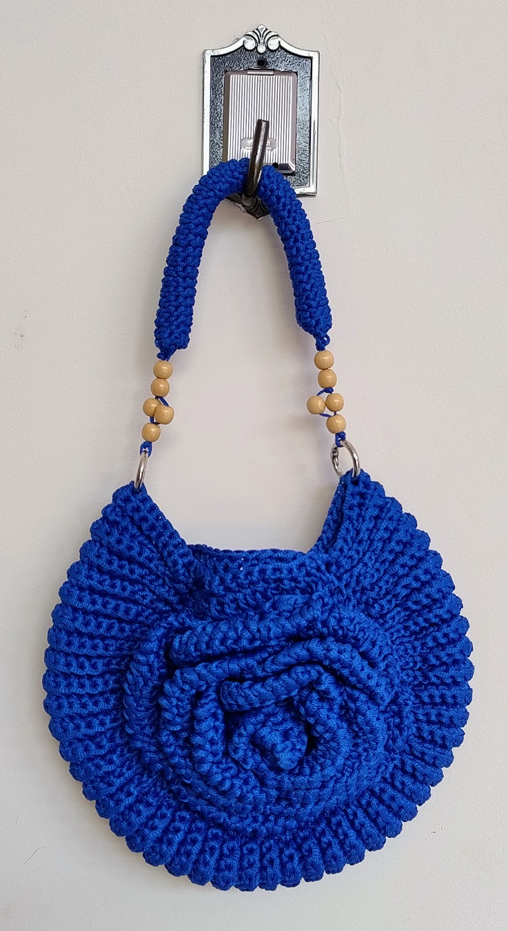 Confeccionada com Fio Náutico