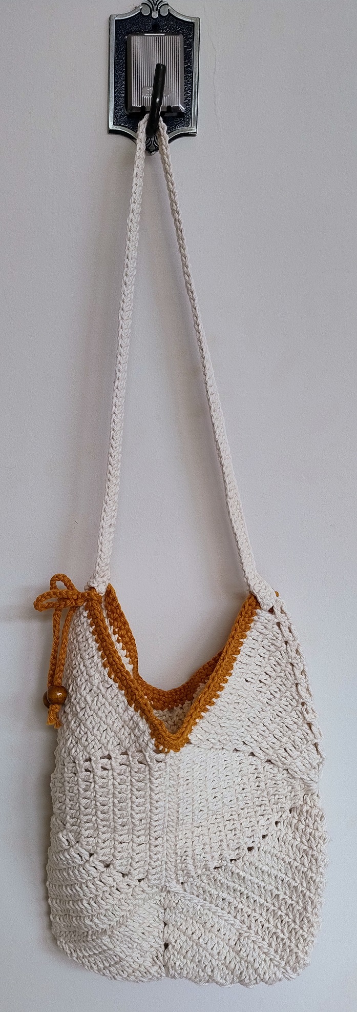 Confeccionada com Barbante - Imagem 2